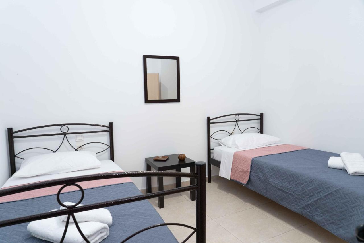 Haritos Holidays Holiday home Pombia