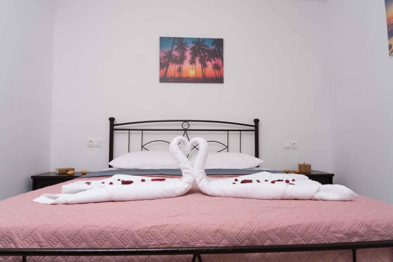 Haritos Holidays Holiday home Pombia